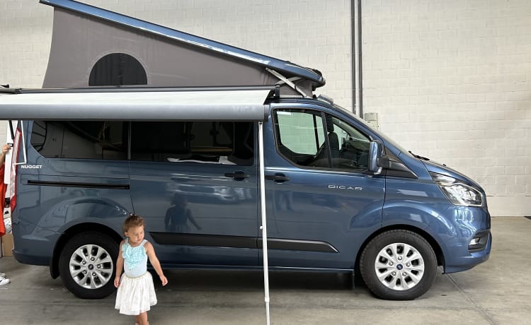 Adventure cooking and fun – 5p Ford campervan uit 2020