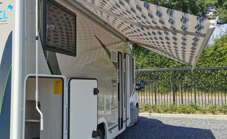 4p Chausson semi-integrated uit 2021