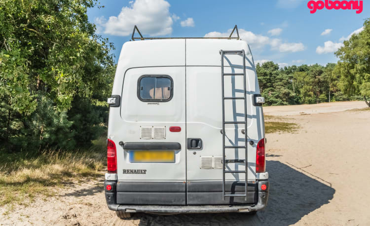 2p Renault bus uit 2001