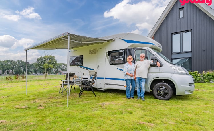 Camper met sfeer – Chausson 4 personnes semi-intégral