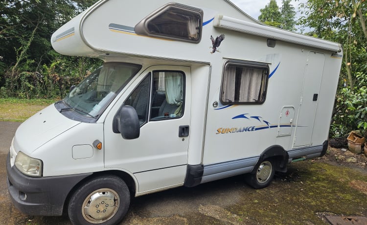 Sunny Suntor – 4 berth Autotrail alcove from 2003