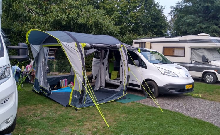 Ecamper – E-camper Nissan ENV200 Camping-car électrique compact pour 2 personnes