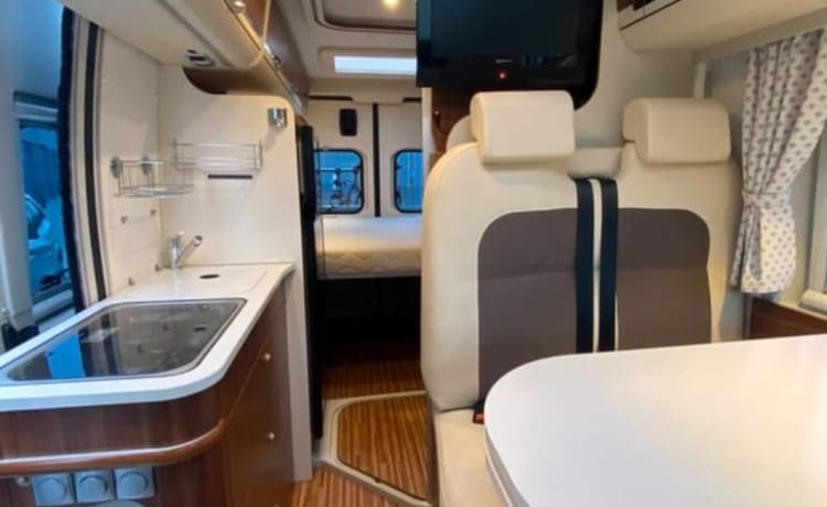 Adria bus camper 2 pers