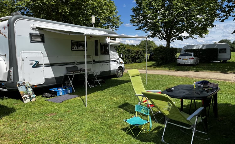 Compagnon de voyage Autotrail alcôve de 2006