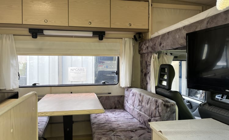 NP – Camper is geschikt voor maximaal 6 personen