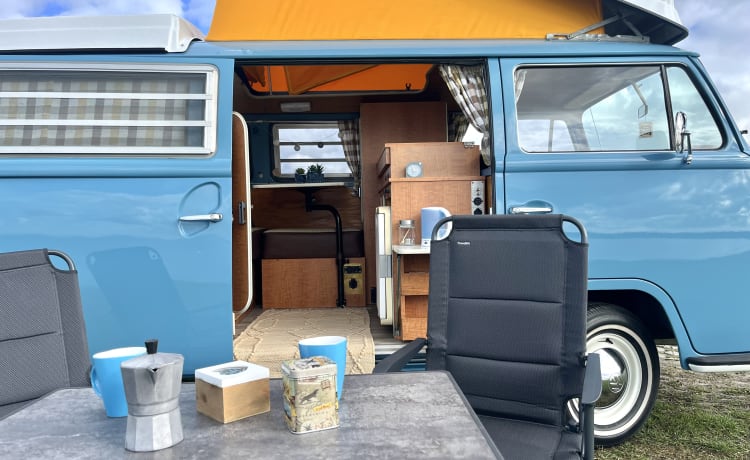 Mr. Blue Sky – Volkswagen T2 Westfalia oldtimer camper