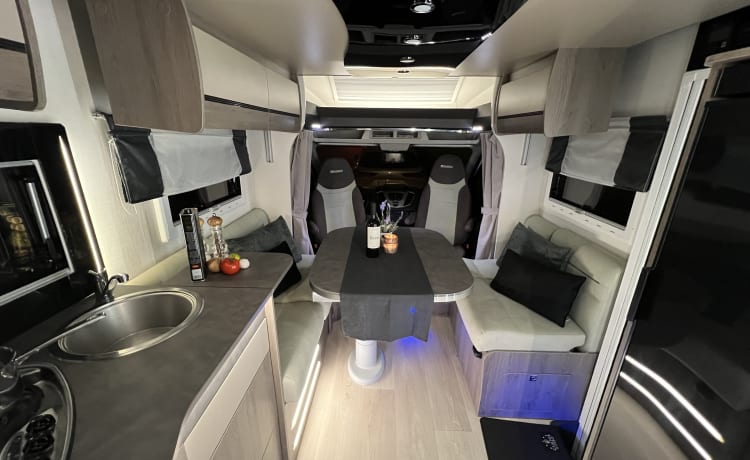 Chausson 768 – Luxury and automatic!