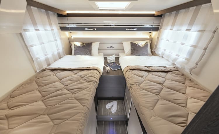 The Rolling Dream – Volledig nieuwe mobilhome, Ford Kronos 284TL (automaat!)