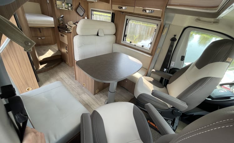 Spacious luxury 4 person Pilote camper many extras Queens bed semi-integrated 2013