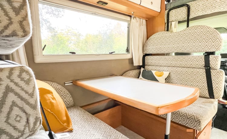 Camping-car familial parfait avec lit superposé