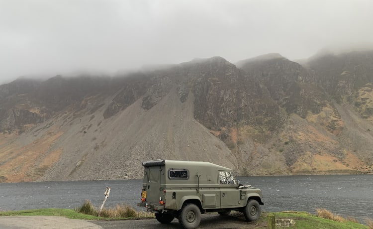 Wolf Defender camper – Land Rover Aventurier