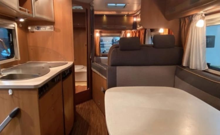 Dicker – Motorhome all inclusive