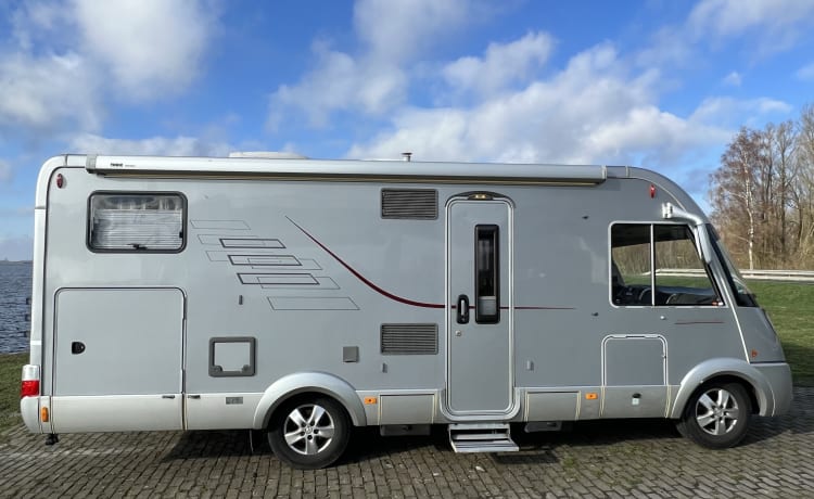 Guapo – Fantastische luxe camper Hymer B694SL