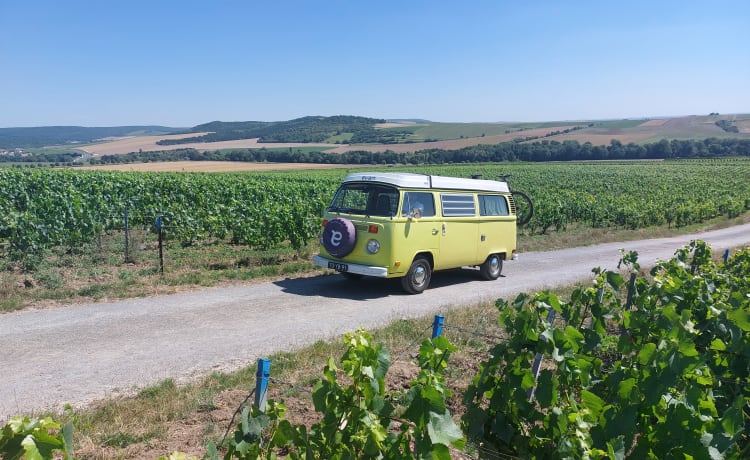 Ga op duurzame roadtrip met Lima! ⚡️🚐 – 100% Electric! ⚡️VW T2 "Lima"