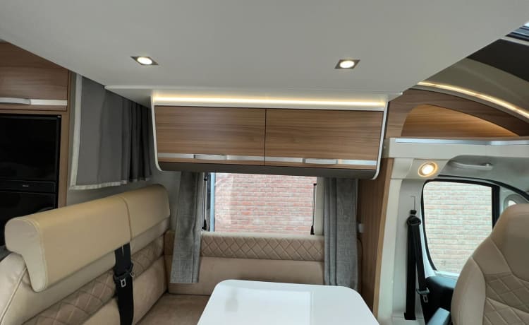 “ Dushi “ – Adria Matrix Axess 590ST compact, semi-integral from 2020