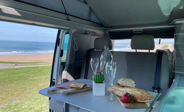 Orca – VW California: Ocean - 4 berth. Automatic