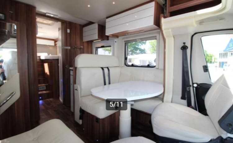 Rollerteam – Fully furnished 4p.camper ready for super free vacation