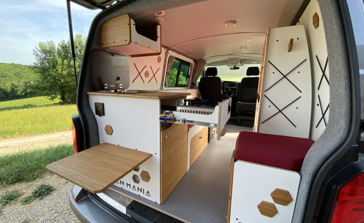 OTAGO – 3-seater fitted van - PARIS