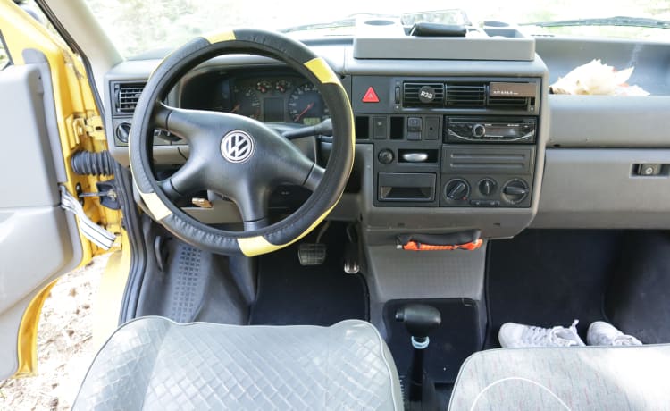 De Gele Bus – Op pad met de Gele Bus! (VW T4 uit '99)