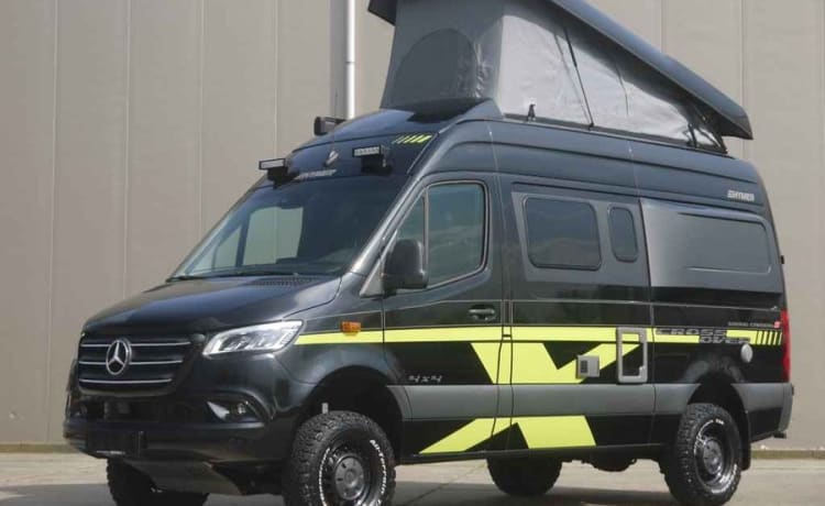 HYMER GRAND CANYON S 4X4 – 4p Mercedes-Benz bus uit 2023