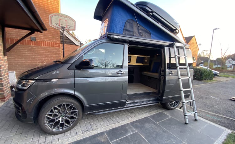 VW T6.1 Luxury Camper Van