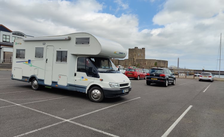 Vincent  – 6 berth chausson motorhome 