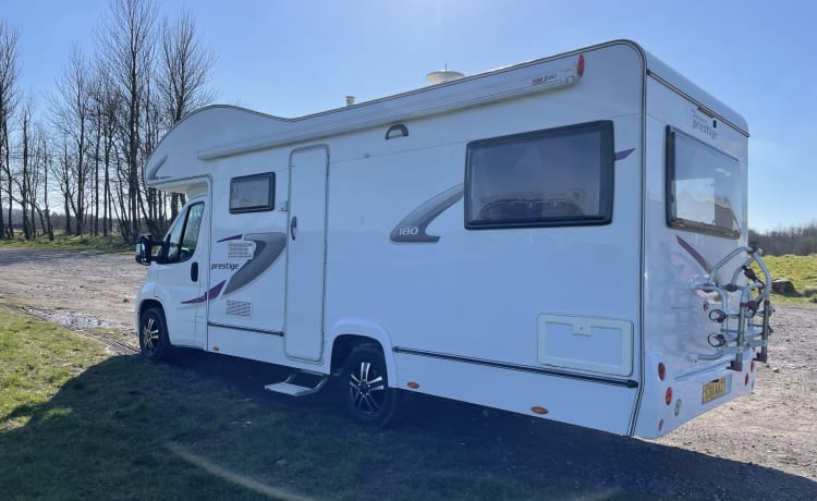 Greer – 6 berth Autoquest 180 Prestige, 2011