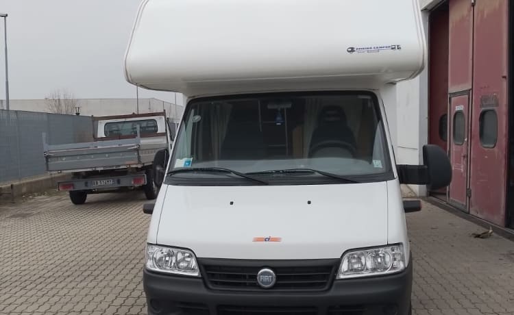 Max65 – De camper van Max