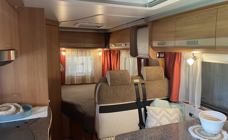 Dethleffs 130pk – Enjoy freedom in comfort in this luxurious and complete motorhome