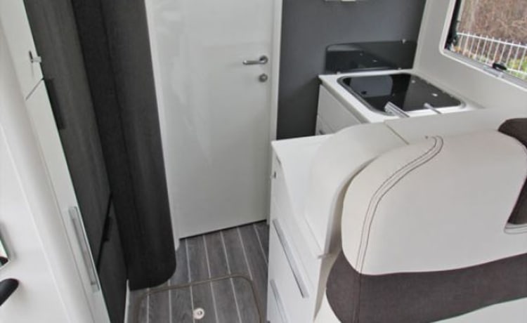 Roller Team Granduca 284 M – mobil-home alcôve luxe (Automatique !)