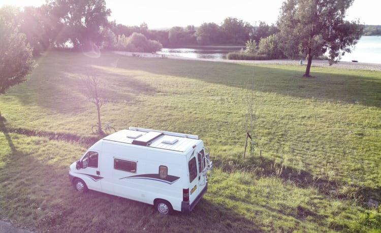 HÉÉRLIJKE Camper – YourAdventureFrom Fiat Ducato