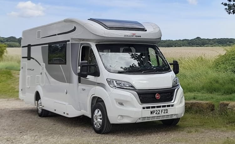 Gloednieuwe Roller Team Autoroller 707 luxe camper