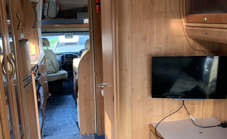 6 berth Family Motorhome 