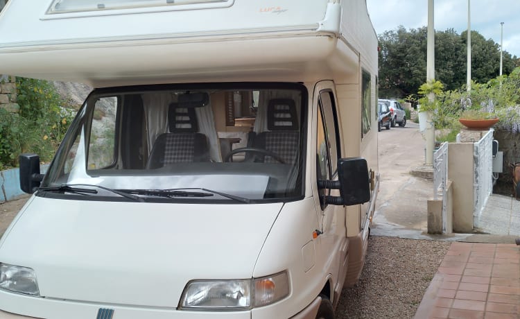 CAMPER FETTO – SARDINIEN WOHNMOBIL