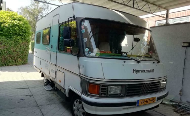 bel camper vintage Hymer super accogliente