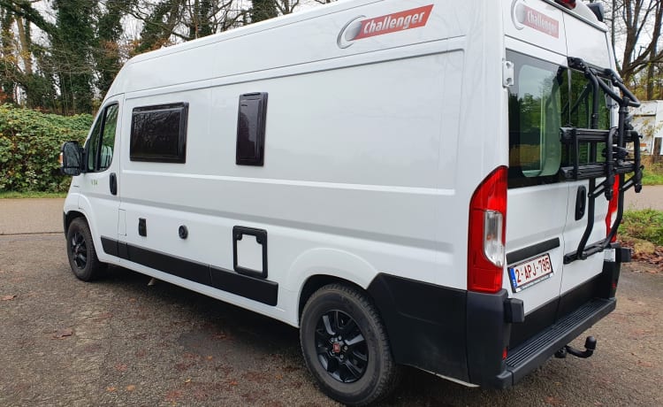 v114 – Bus Camper 2 Personen 2021