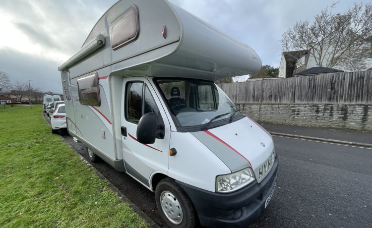 Hugo – 5-persoons Hymer classic