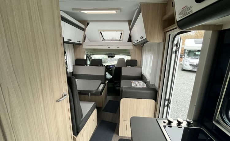 A70 DK – Wohnmobil SunLiving A70 DK Alkoven #Familienurlaub