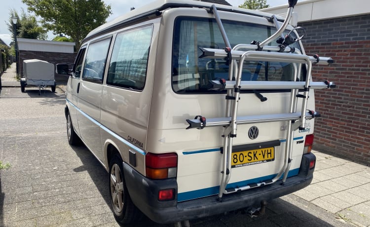 4p Volkswagen bus uit 1998