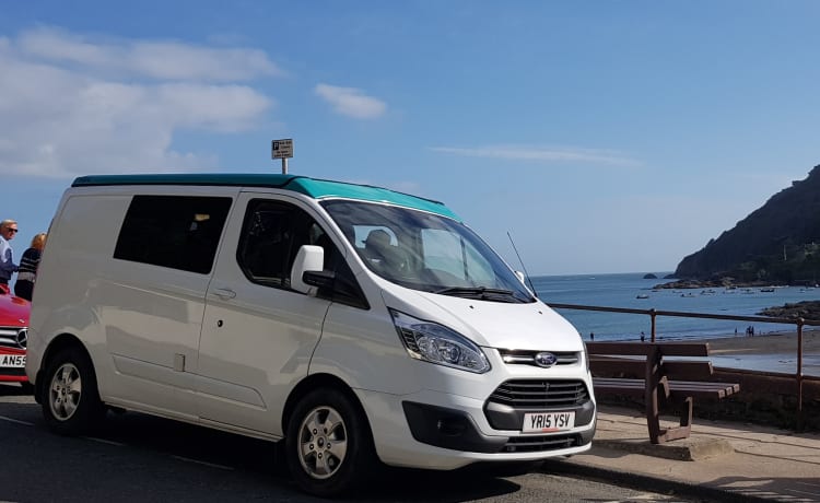 Kit – Hire Kit the Campervan with Bespoke Interior