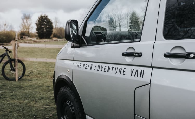 Il Peak Adventure Van