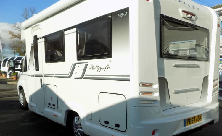 Zippy – our stunning 2 berth Bailey Autograph 2017