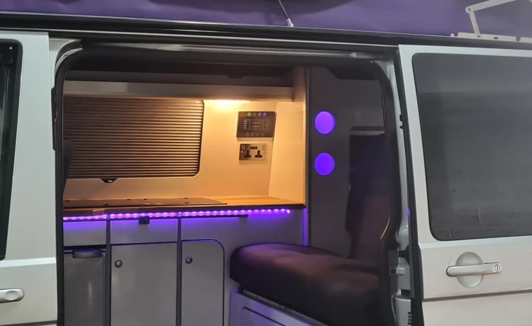 vee – 4 berth Volkswagen campervan from 2016