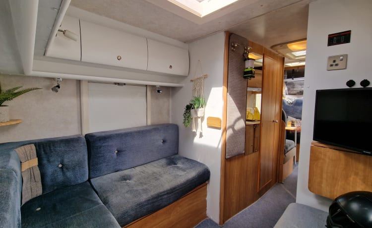 Insurance Included in rental – Perfetto camper familiare 6 posti letto "off grid"