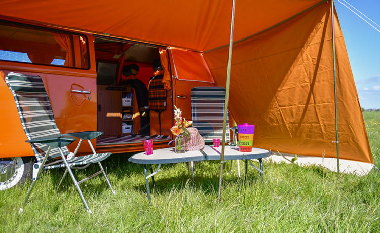 James – Classic Volkswagen T2b camper from 1975