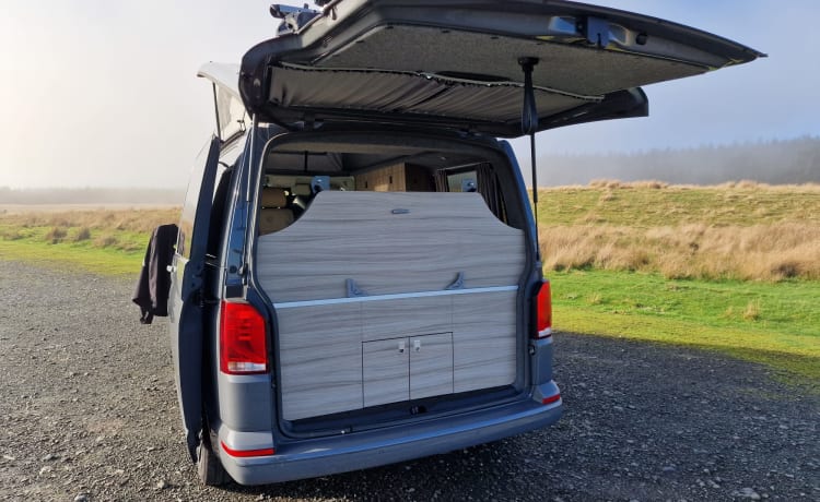 Coco the camper van  – 3-4 berth Volkswagen campervan from 2021