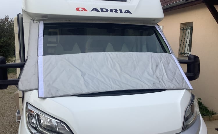 Le Pépère  – ADRIA MATRIX 670 SL 5 PLACES CG