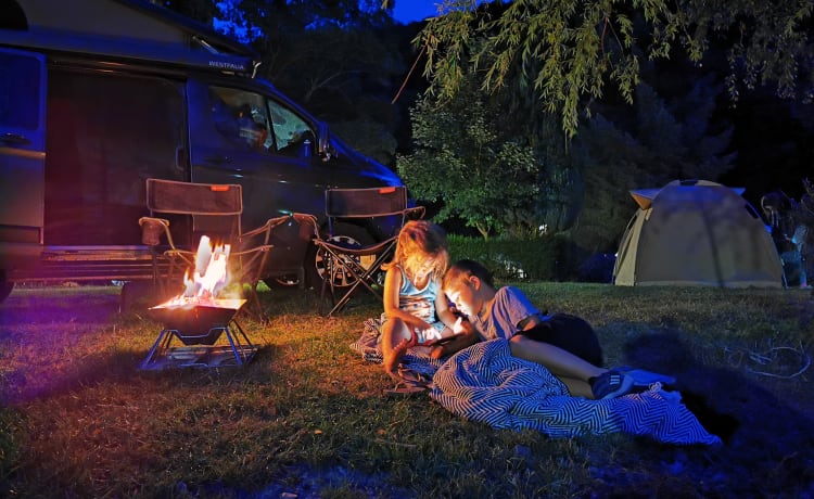 Mighty Five – Louez un camping-car Ford Nugget via Goboony (185 CV, année 2020, Westfalia)