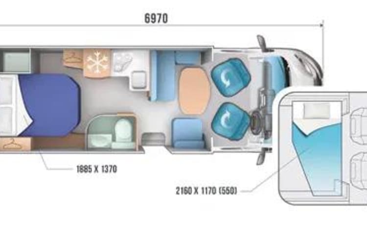 Big Noa – Meet Big Noa - fully equipped 4 berth, 4 belts, family & pet friendly.