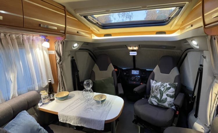 Das Original – HYMER Exsis 598 +15 % Langzeitbucherrabatt*